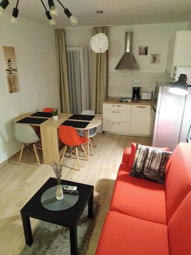 Sunny Day Apartments Трибунь Экстерьер фото