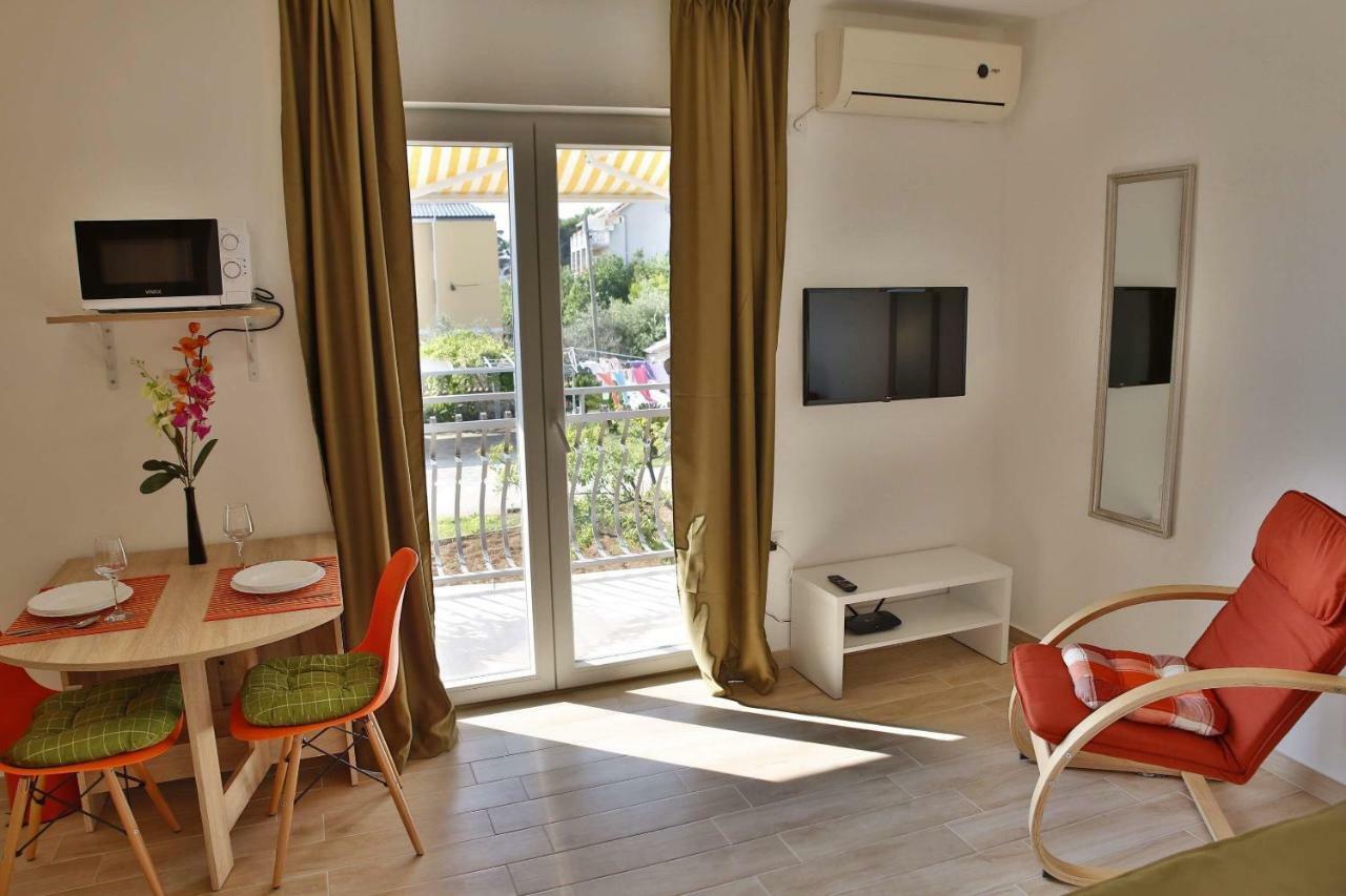 Sunny Day Apartments Трибунь Экстерьер фото