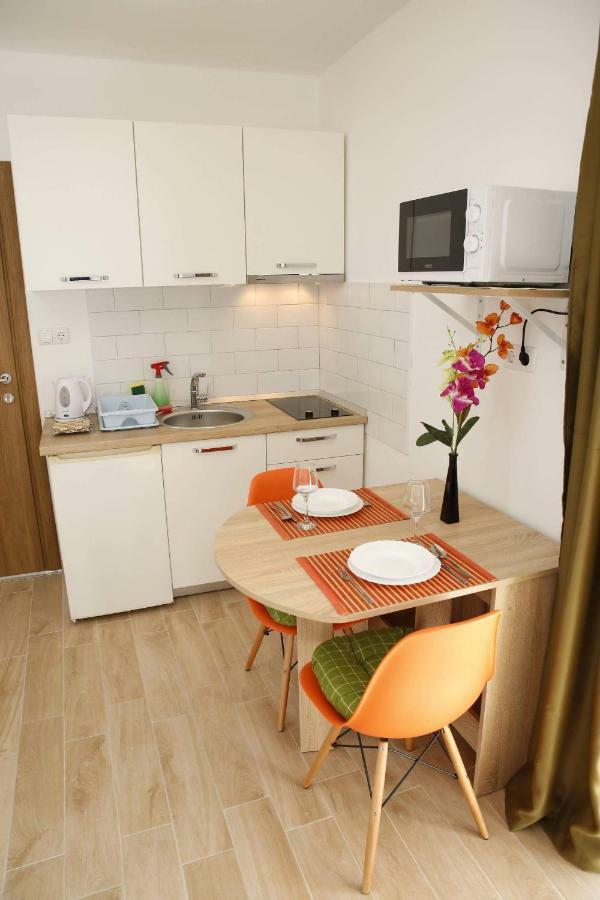 Sunny Day Apartments Трибунь Экстерьер фото